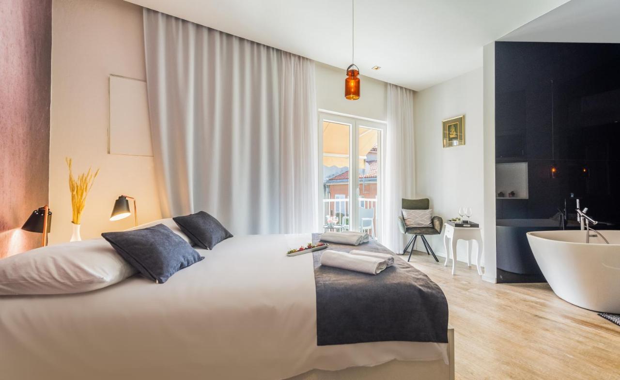 Central Rooms In Old Town By Belmont Realty Zadar Exterior foto